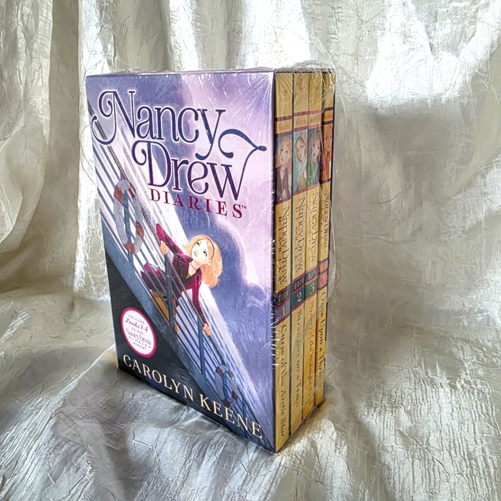 Nancy Drew Diaries Boxed Set of Books New